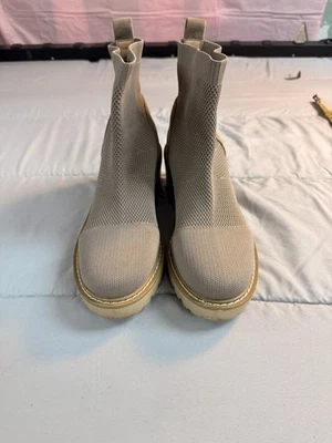 Botines Nicole Miller talla 8 Foto 1 de 4