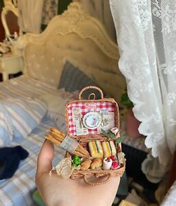 Miniatures 1/6 Scale Woven Food Basket eith Snacks/Picnic Set for Fashion Doll