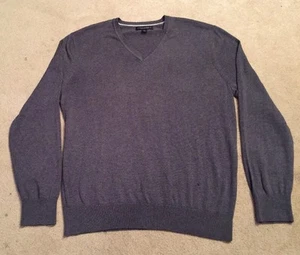 Large Gray Banana Republic Cashmere/Silk Large Sweater - Picture 1 of 6