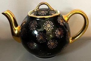 Hall China French Daisy Teapot Black & Gold 6 Cup 0.50.GE USA - Picture 1 of 9