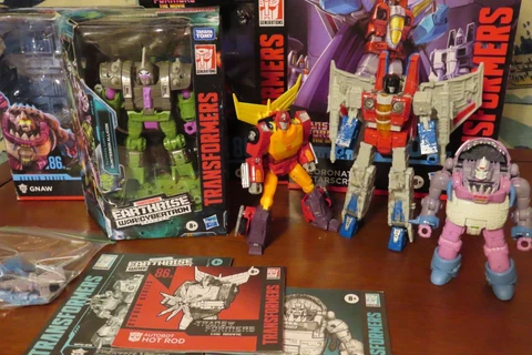 Transformers Studio Series 86 figure lot of 5- Hotrod, Sharkticon, Starscream Cover