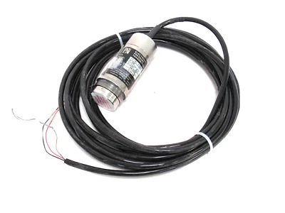 USED PMC V-HA PRESSURE TRANSMITTER 0-160" VHA - Image 1 of 3