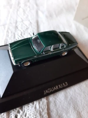 Modellauto 1:87 von  Herpa private Collection  Jaguar  XJ 5,3   Art. 20020 - Bild 1 von 4