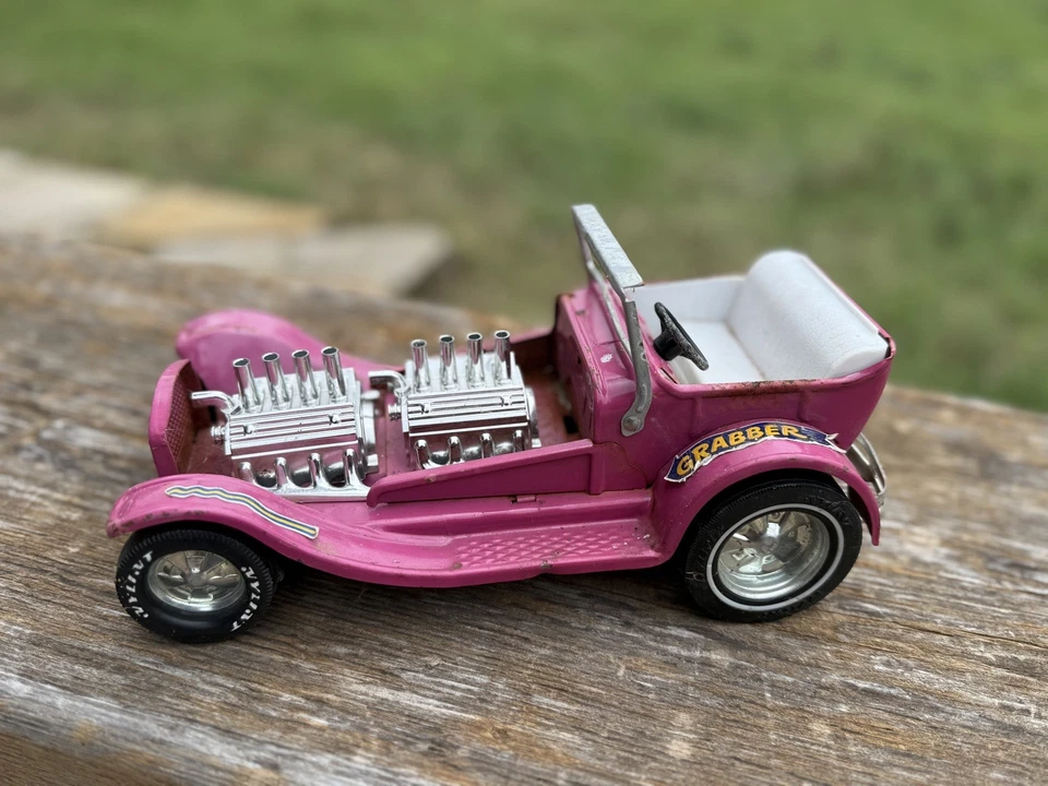 Vintage 1970 Pressed Steel Hot Pink Nylint Ford Model T Grabber Hot Rod USA - Image 1 of 4