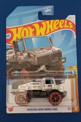 Nuevo Mercedes Benz Unimog 1300L Zamac Dirt 178/250 Hot Wheels 2024 Foto 1 de 4