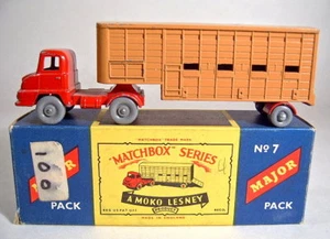 Matchbox Major Pack 7A Cattle Truck rot/d'braun graue Räder feines Profil in Box - Bild 1 von 3