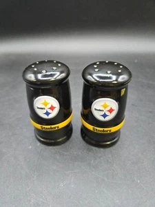 PIttsburg Steelers Salt and Pepper Shakers - Picture 1 of 7