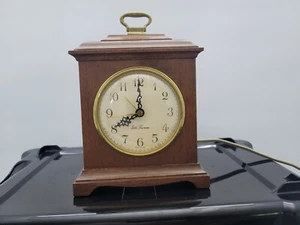 Vintage 1950's Seth Thomas Buckingham Electric Mantle Clock Solid Mahogany Wood - Picture 1 of 8