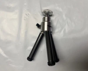 Targus Mini Tabletop Ball Head Tripod 4.5 Inch - Picture 1 of 5