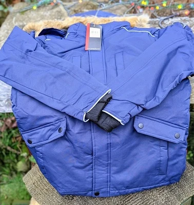 Jaqueta masculina tamanho médio Yoki forrada de pele com capuz azul marinho  - Imagem 1 de 3