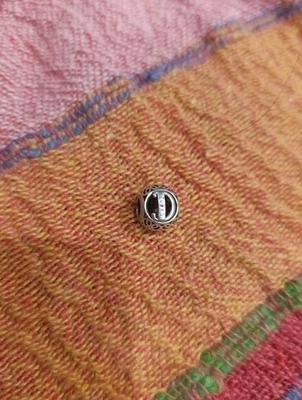 Charm Argento Sterling 925 Sfera Traforata con Lettera D e Zirconia CubicaIl - Immagine 1 di 4