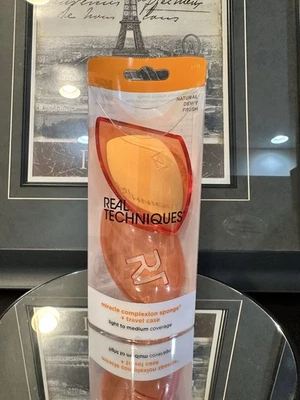 Real Techniques Miracle Complexion 化妆海绵 + 旅行盒 — 第 1/2 张图片