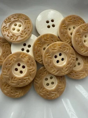 10PC Cream Vine and Leave Large Resin Sewing Button Flat Back 4 Holes 23mm 7/8" - Image 1 of 4