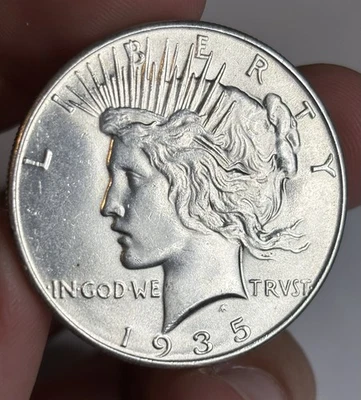 1935 P Silver Peace Dollar Frosty UNC Details Better Key Date - Image 1 of 4