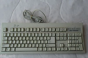 Vintage Keytronic Clicky Keyboard Model E06101DPS2-C - Picture 1 of 4