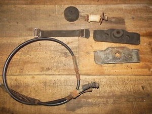84 Yamaha XT250 tank mount rubber cable battery strap holder lot - Picture 1 of 2