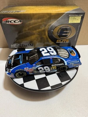 Kevin Harvick Elite #29 Powerade 2004 1/24 Nascar Diecast Foto 1 de 4