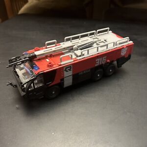 Transformers Dark Of The Moon DOTM Sentinel Prime Leader Class T2