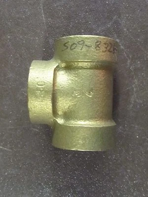 LOTE DE 6 ACCESORIOS DE TUBERÍA DE LATÓN 3/4" NPT TEE CLASE 250 Foto 1 de 4