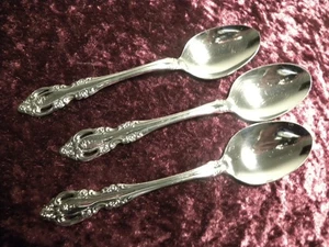 BRAHMS 3 Oval Soup / Place Spoons Oneida Community Stainless Steel USA NICE - Picture 1 of 3