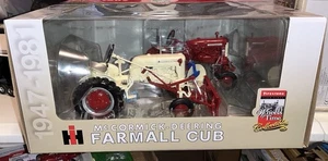 SPECCAST Firestone "Wheels of Time" Farmall Cub Mccormick Deering 1/16 #d - Picture 1 of 8