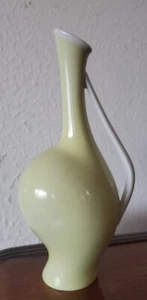Fritz Heidenreich 1950's for Rosenthal Pregnant Louise Vase 7" Pale Yellow - Picture 1 of 4
