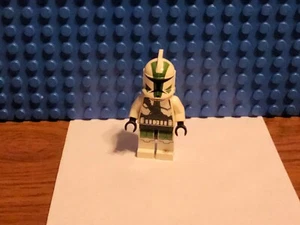 VINTAGE LEGO STAR WARS MINIFIGUR: COMMANDER GREE, sw0380, SIEHT SUPER AUS - Bild 1 von 3