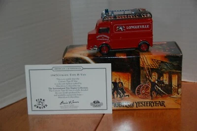 Matchbox Models Of Yesteryear YFE13 CITROEN 1947 H-TYPE INTEGRAL VAN 1:43  - Image 1 of 4