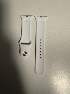 Authentic Silicone Sport Band Apple Watch White 40 mm NWOT - Photo 1 sur 8