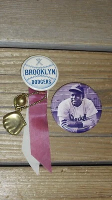 Vintage Pair of Jackie Robinson Brooklyn Dodgers Pins (2) In Excellent Condition - Image 1 of 4