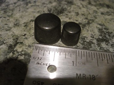 Perillas de perilla estéreo de radio Mitsubishi Lancer Sportback OEM 2004 Foto 1 de 3