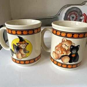 Taza de café Lucy and Me Rigg Bear Witch 1983 Halloween gato calabazas ENESCO 2 - Imagen 1 de 10
