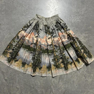 Saia chalé vintage anos 50/60 novidade cênica estampa borda floresta tamanho pequeno RARA - Imagem 1 de 4