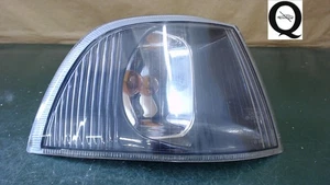 Blinker vorn rechts Volvo V Bj 2000 - Picture 1 of 10