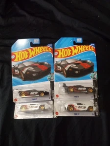 Hot wheels Ford GT  Borla Lot Of 4 2 Black And 2 & White  - Picture 1 of 4