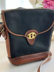 Borsa a tracolla vintage Dooney and & Bourke in pelle Cavalry Spectator nera marrone - Foto 1 di 24