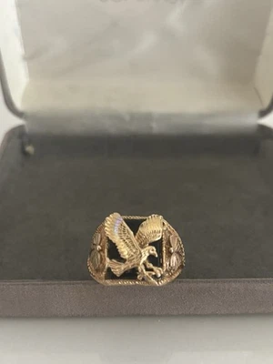 Black Hills Gold 10K Tri-Color Gold Onyx Eagle Men's Ring - Image 1 of 4