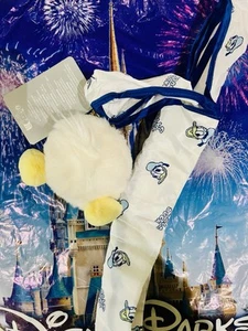 Disney Park Donald Duck Plush Bag Charm Reusable Bag Inside Disneyland NEW 2025 - Picture 1 of 2