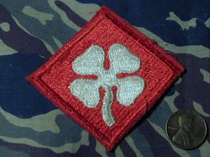 4th US Army Command color shoulder patch WWII era flat cut edge 4 leaf clover - Picture 1 of 2