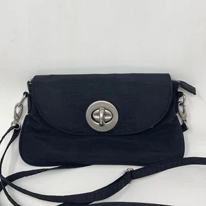 Baggallini schwarz Nylon kleine Umhängetasche Handtasche Klappe Drehverschluss Clutch Freizeit - Bild 1 von 13