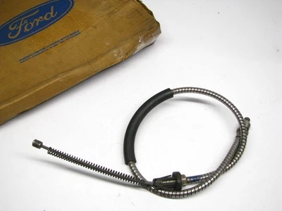 Nuevo de Lote Antiguo - Cable de Freno de Estacionamiento Delantero Ford D7DZ-2853-A Foto 1 de 3