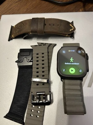 Apple Watch Ultra 2 Black  - Bild 1 von 4