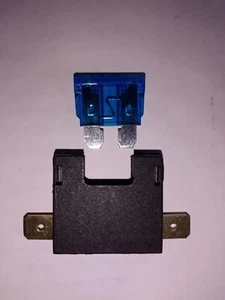 Standard Blade Fuse Holder Qty 1 - Picture 1 of 1