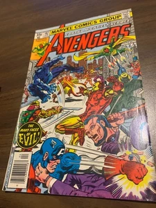 Cómic Marvel Earths Mightiest Heros the Avengers #182 abril 1979 - Imagen 1 de 3