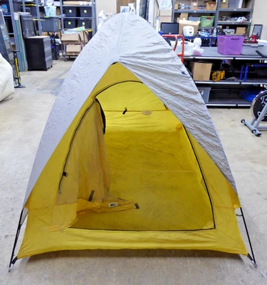 Tienda media cúpula REI vintage para 2 personas con mosca de lluvia camping mochilero amarillo 5 libras Foto 1 de 4