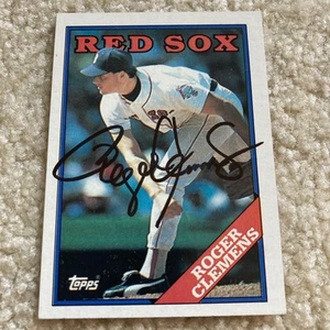 1988 Topps Roger Clemens Signed Card - Picture 1 of 2