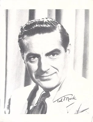 Foto de retrato publicitario vintage de Ted Mack - presentador de televisión clásico blanco y negro 8x10 Foto 1 de 3