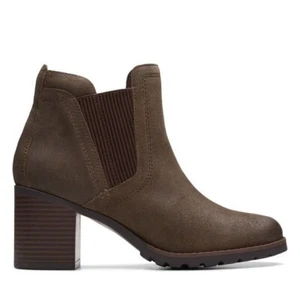VERY HARD TO FIND! Clarks Women Leda Up Dark Olive Suede SIZE 6.5 26174963 - Picture 1 of 4