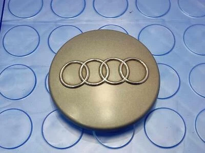 Оригинальный центральный колпак колеса из сплава 20 дюймов для Audi Q7 2007-2015 годов выпуска деталь 8D0601170 - Изображение 1 из 3