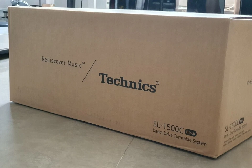 Technics SL-1500C-K Direct Drive Turntable System Black SL1500C SL1500 C 1500 JP